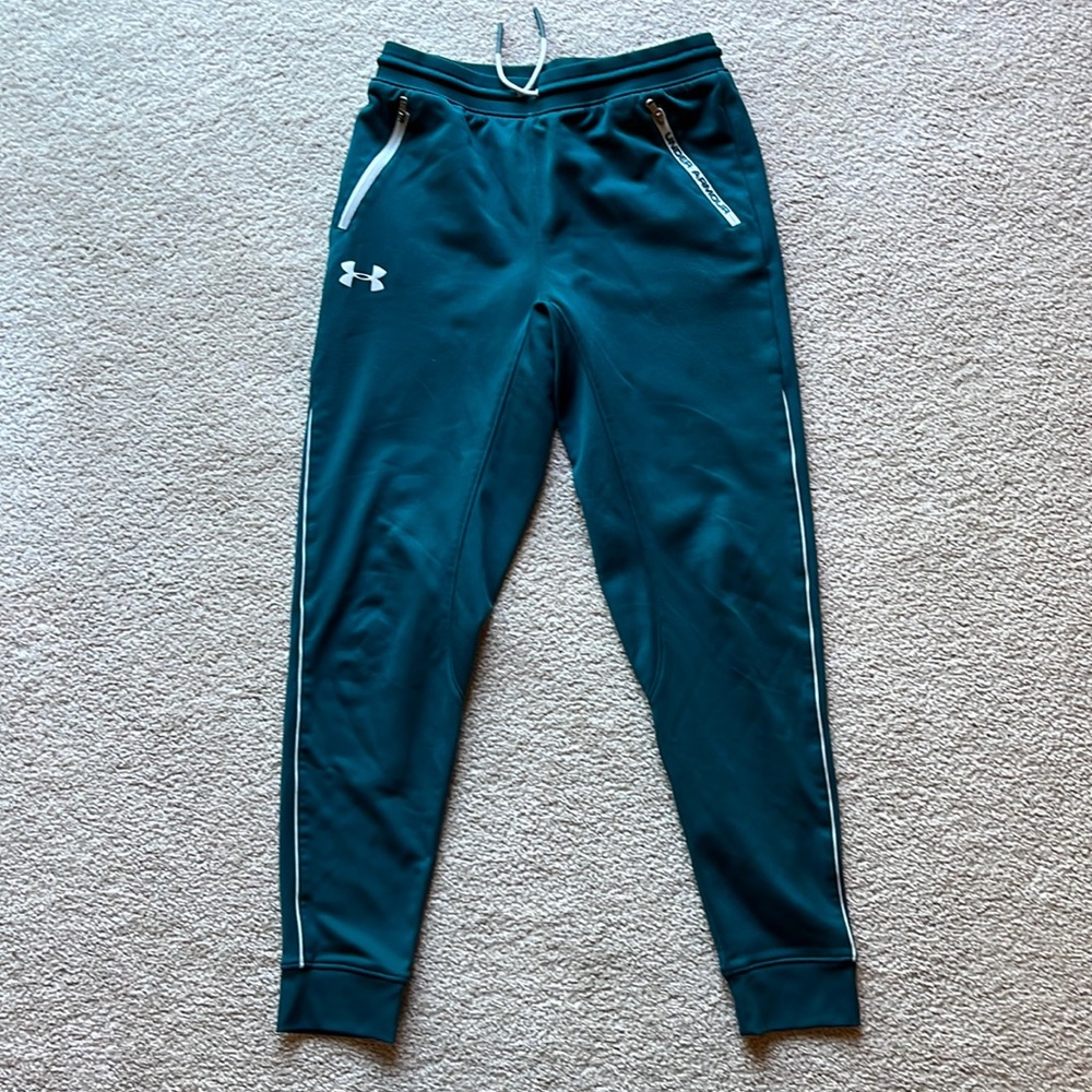 Under Armour Youth Large Athletic Pant Dark Green with Zippered Pockets